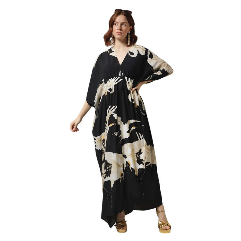 One Hundred Stars Margeux Kaftan Stork Black KAMSTOBLK on model front