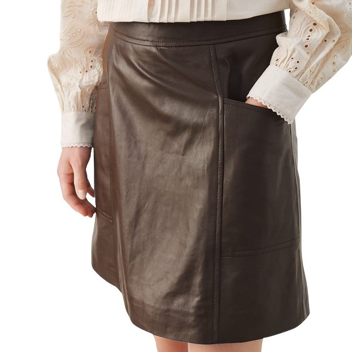Part Two Clothing Charita Leather Skirt in Hot Fudge 30307976-190913 on model close-up