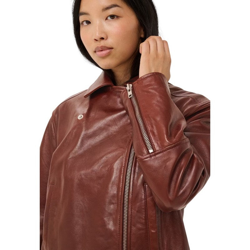 Part Two Clothing Cimmie Leather Jacket Brown Out 30310885-191428 on model detail