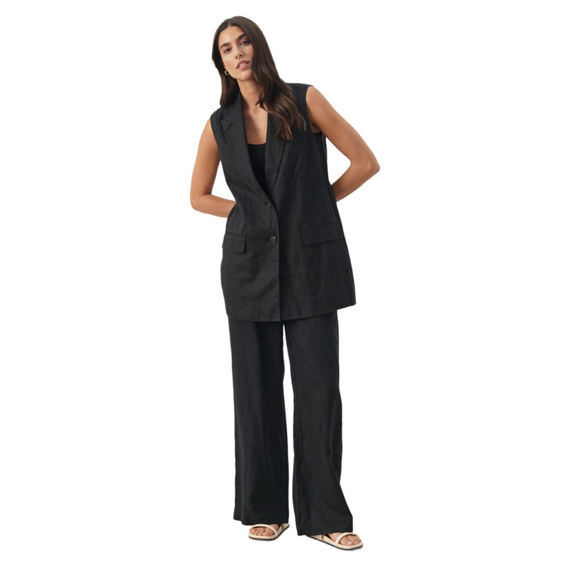 Part Two Clothing Enyo Waistcoat Black 30308505-194008 on model full-length