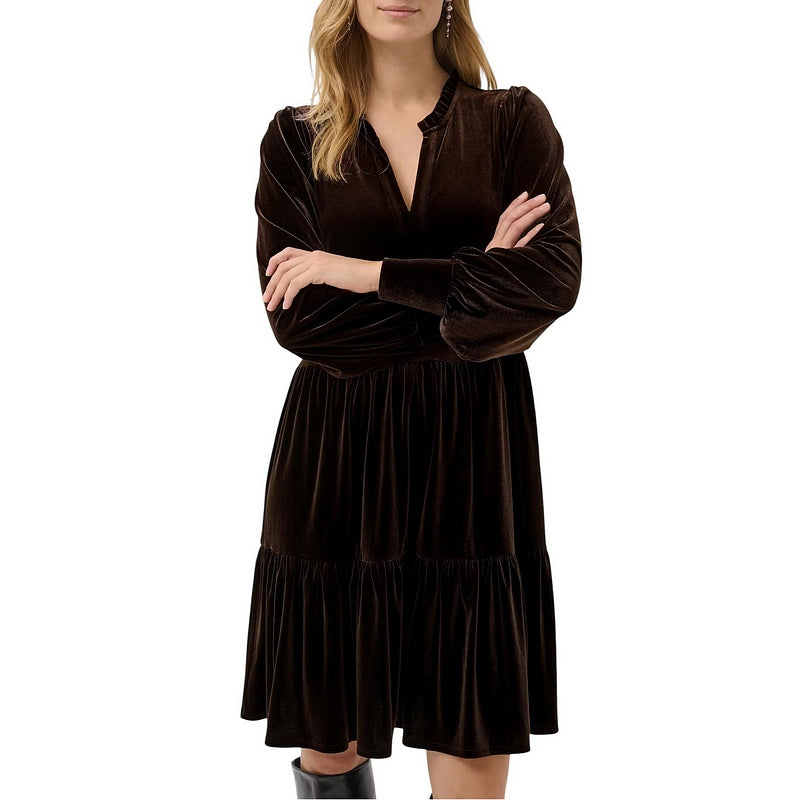 Part Two Clothing Viggase Velvet Dress Mole 30306576-191106 on model close-up