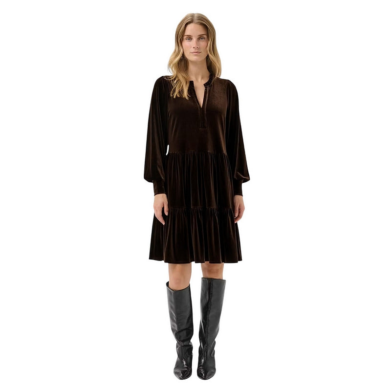Part Two Clothing Viggase Velvet Dress Mole 30306576-191106 on model main