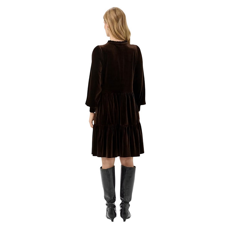Part Two Clothing Viggase Velvet Dress Mole 30306576-191106 on model rear