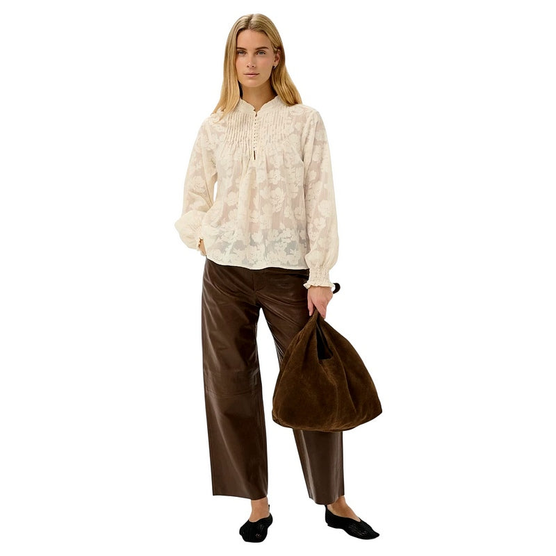 Part Two Zayan Woven Cotton Blouse Whisper White 30310661-304547 on model main