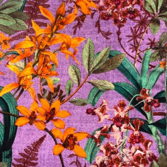 Powder Designs Velvet Jewellery Roll Botany Bliss Lavender JR03 fabric detail