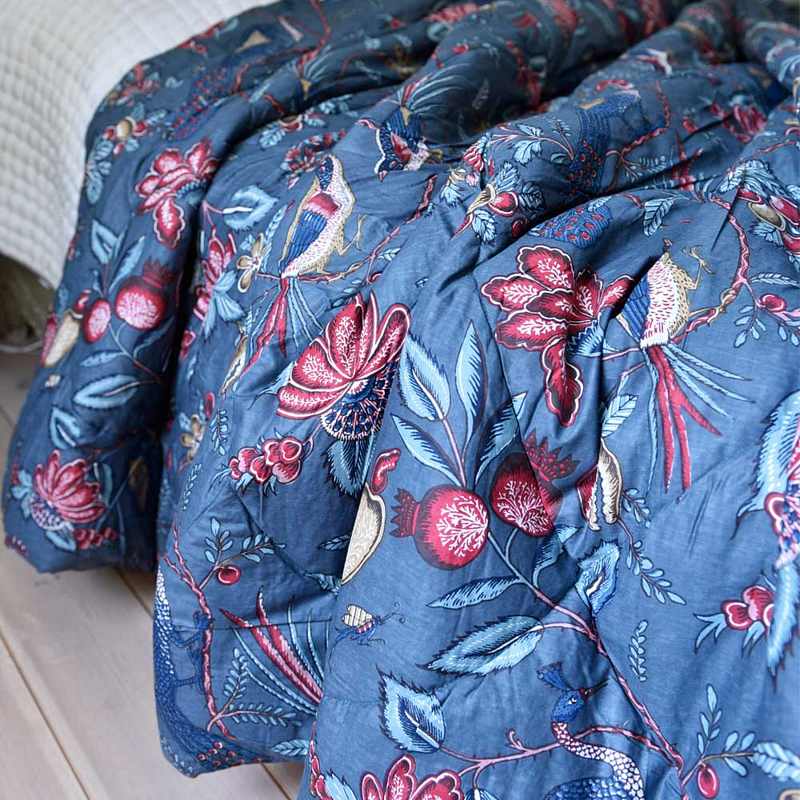 Powell Craft Grey Fruit Bird Print Double Quilted Throw Q421 detail