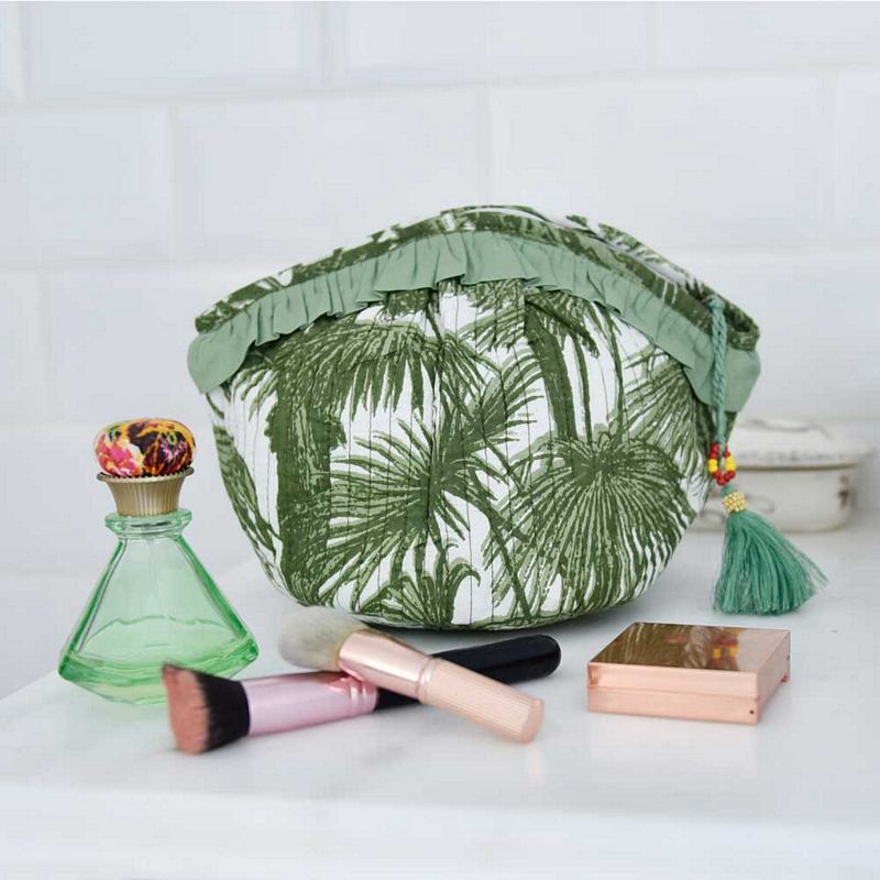 Powell Craft Tropical Green Fern Print Balloon Shaped Wash Bag QWBB425 lifestyle