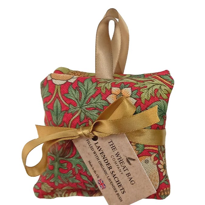 Set of 2 Lavender Sachets Strawberry Thief Crimson with tag