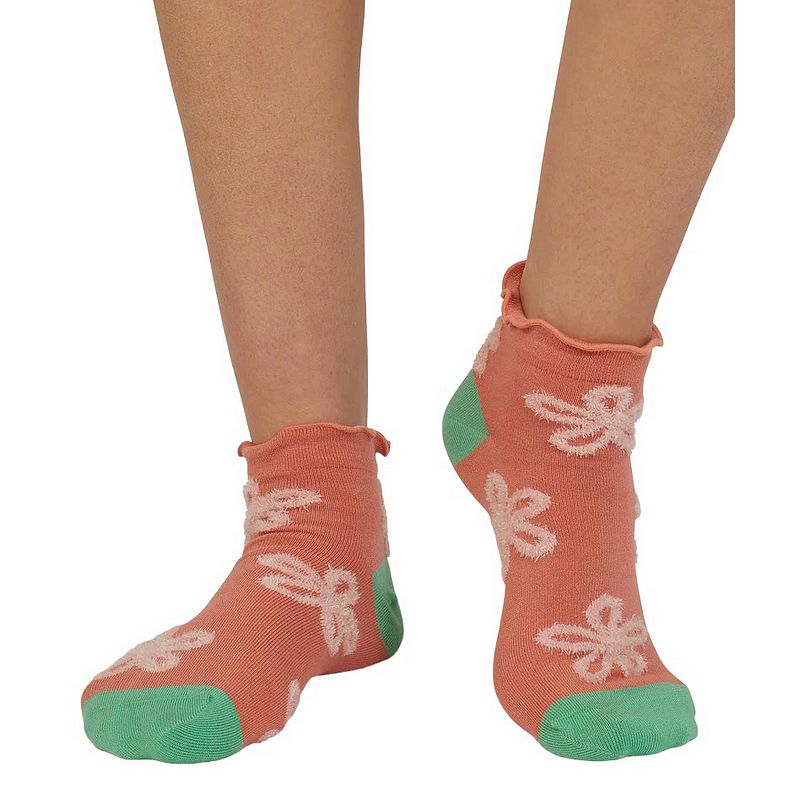 Thought Daisee Textured Flower Bamboo Ankle Socks Coral 4-7 SPW886 front