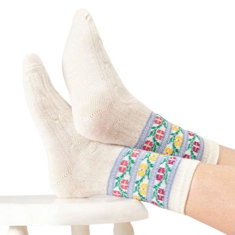 Thought Fashion Floral Fairisle Wool Socks Stone White 4-7 TA654 lifestyle
