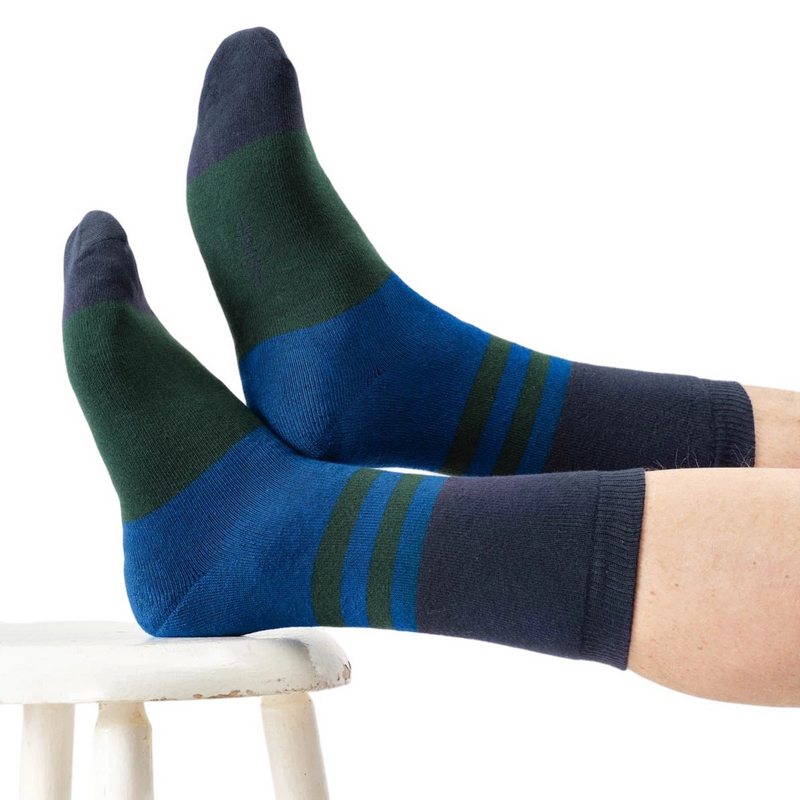 Thought Fashion Walker Colour Block Crew Socks Navy Blue 7-11 TA706C lifestyle