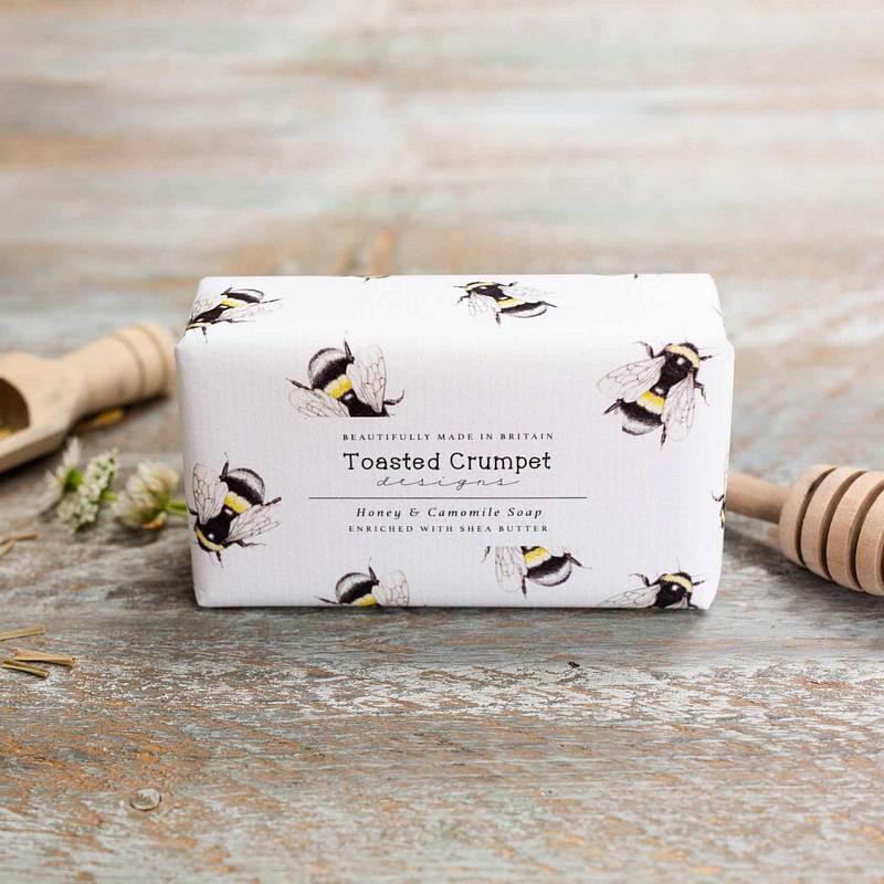 Toasted Crumpet Designs Honey & Camomile Soap SO11 lifestyle