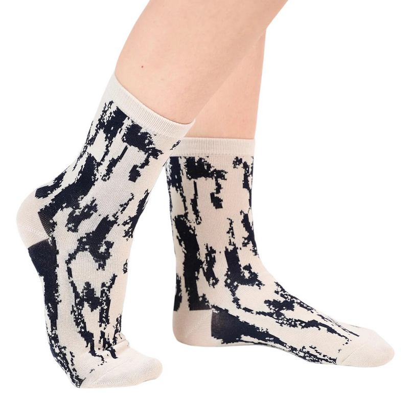 Tutti & Co Driftwood Socks SOC056 on model