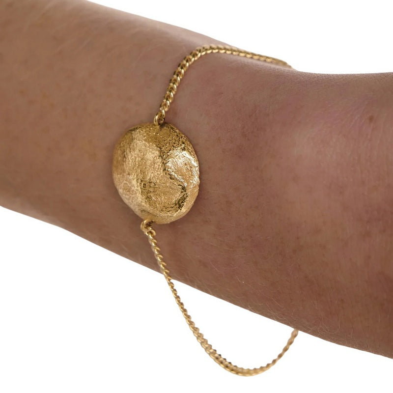 Tutti & Co Jewellery Halo Bracelet Gold BR709G on arm