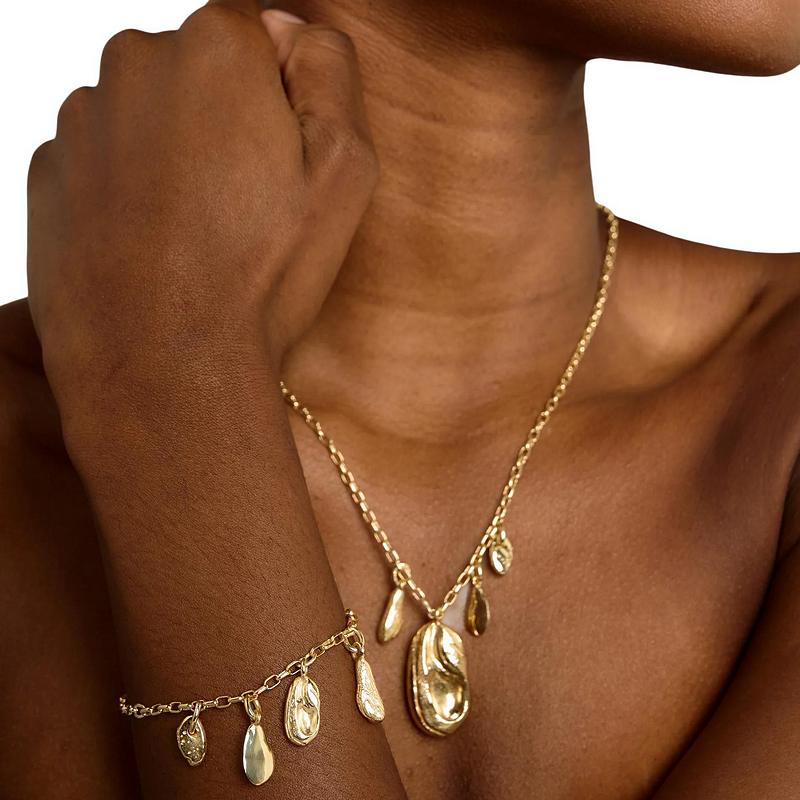 Tutti & Co Jewellery Silt Necklace Gold NE803G model