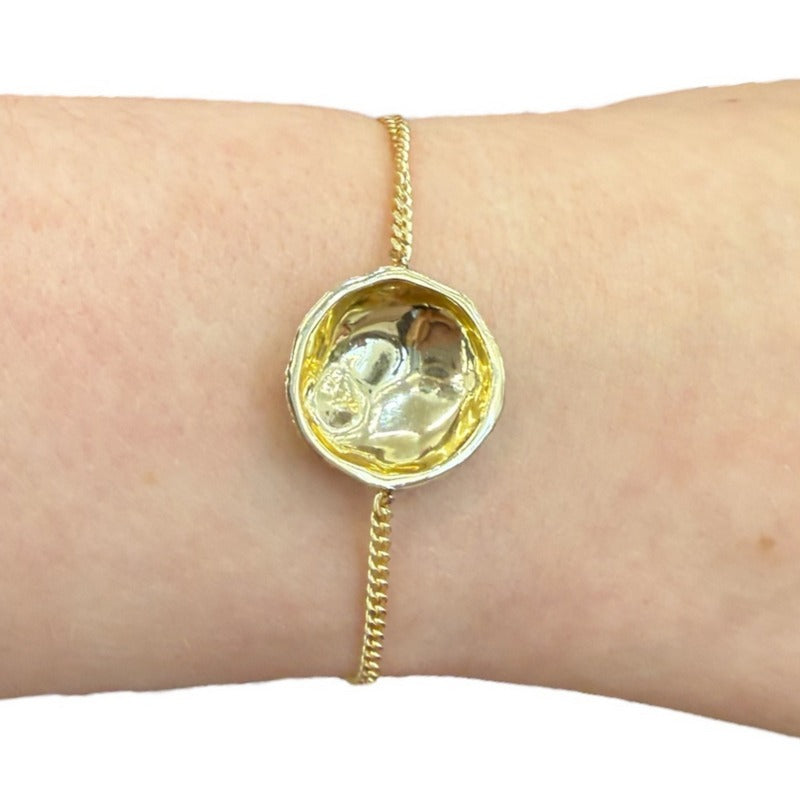 Tutti & Co Jewellery Halo Bracelet Gold BR709G on wrist rear
