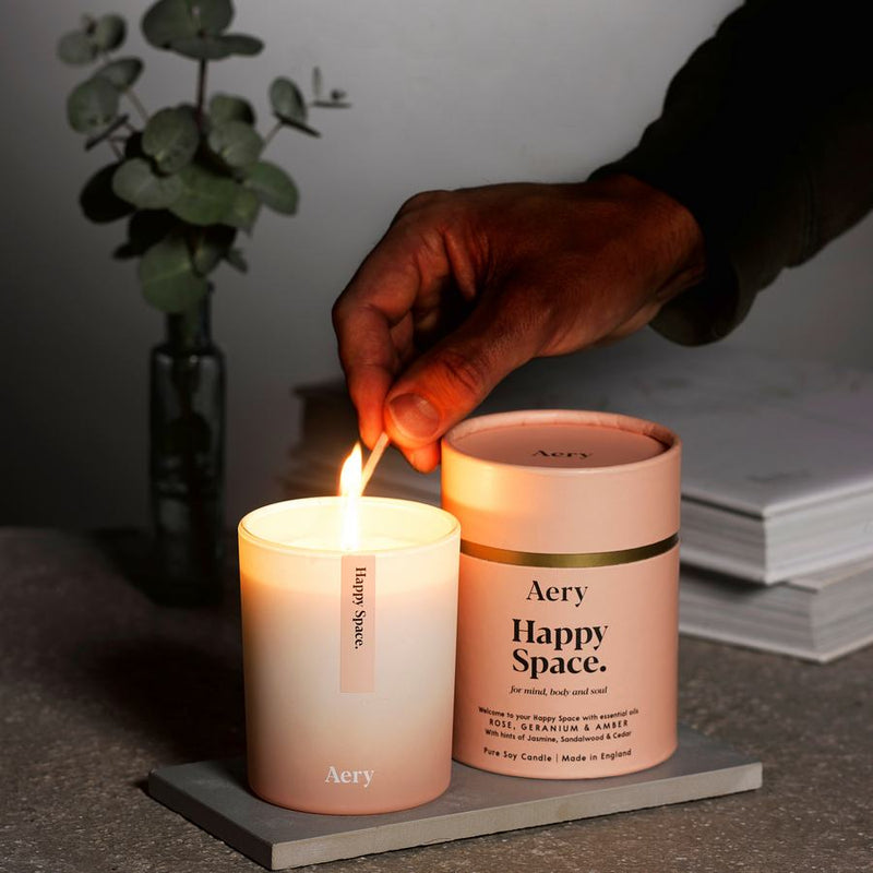 Aery Aromatherapy Scented Candle Happy Space AE0002 lifestyle