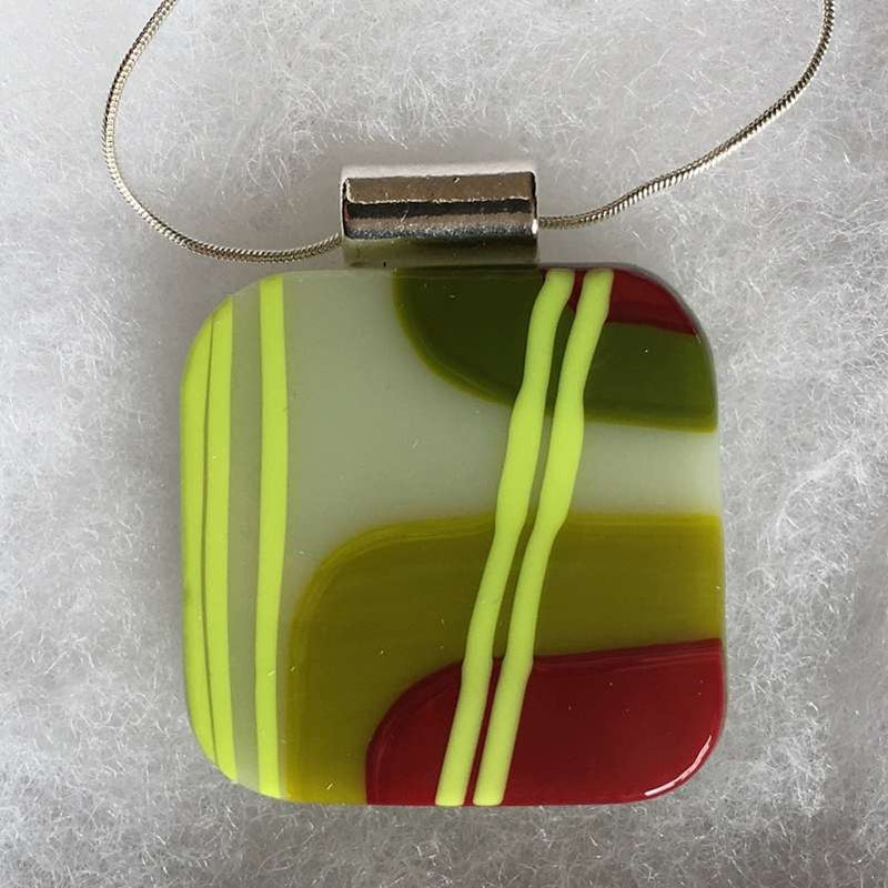 Alicia MacInnes Fused Glass Jewellery Spring Green Pendant Necklace detail