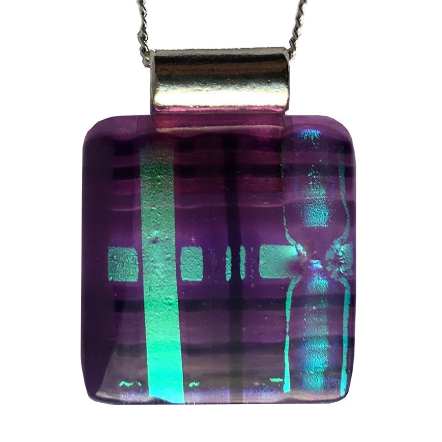 Alicia MacInnes Jewellery Cara Tartan Glass Pendant Necklace detail