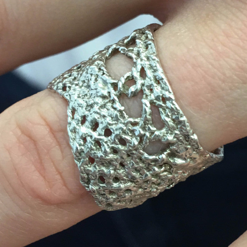 I Love A Lassie Jewellery Antique Lace Sterling Silver Ring on finger