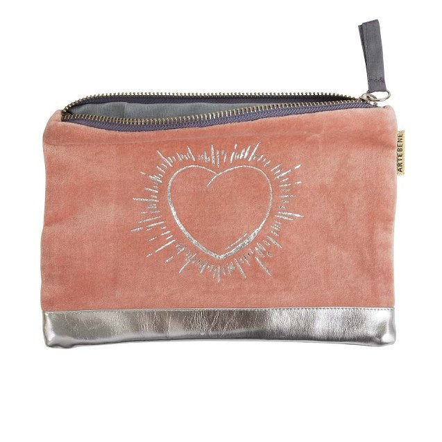 ArteBene Cosmetics Bag Pink Velvet Silver Heart 241029 open