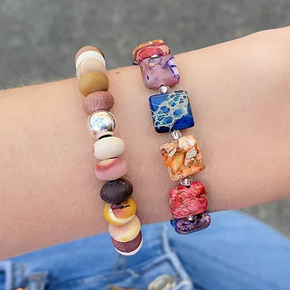 Carrie Elspeth Jewellery Mookaite Pebbles Bracelet B1728-29 on model