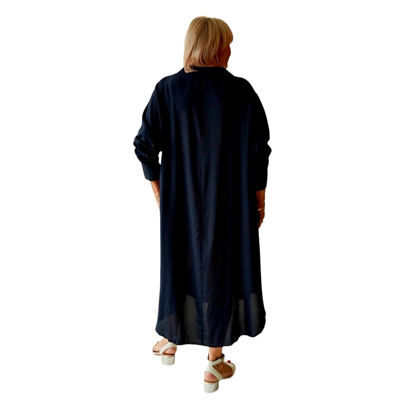 Chalk Clothing Julia Shirt Dress Navy 7101.4303 on model back
