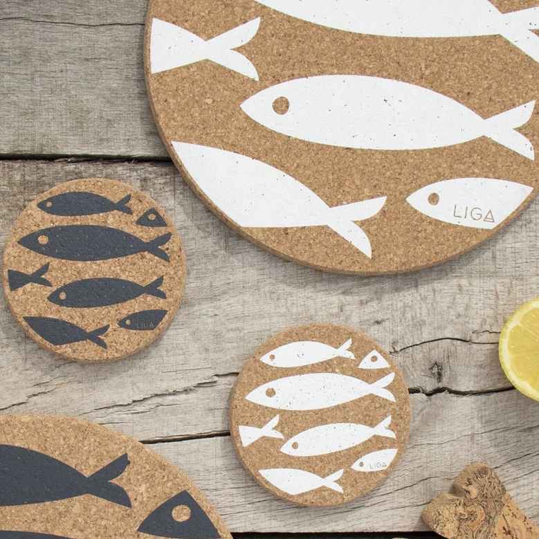 Cork Placemat Set White Fish lifestyle