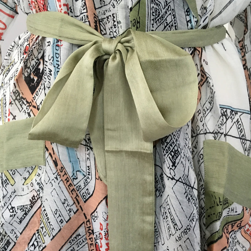 Dressing Gown - London Map - bow