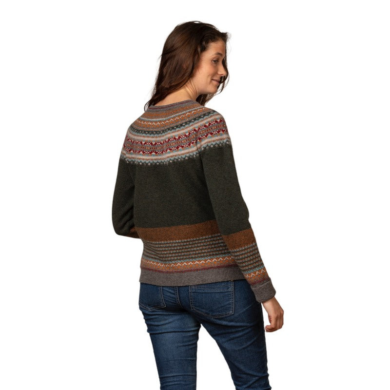 Eribe Knitwear Alpine Sweater Bracken P3974 on model side