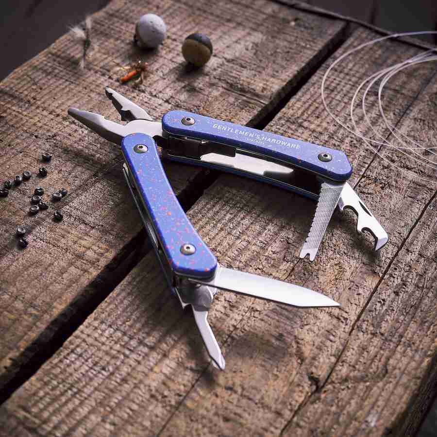 Gentlemen's Hardware Fishing Multi-Tool GEN516 lifestyle