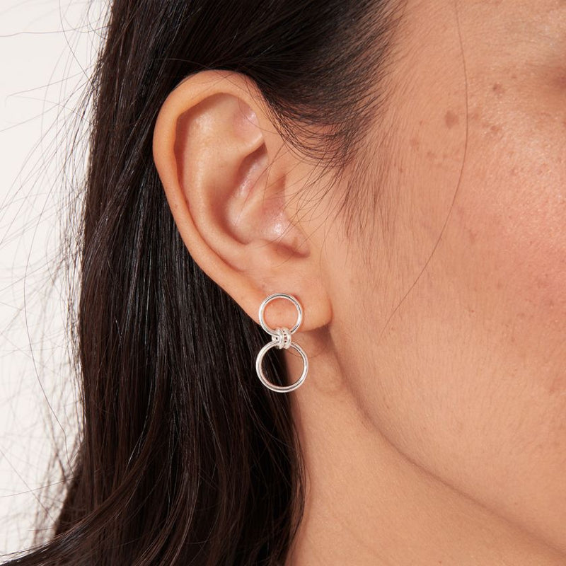 Joma Jewellery Lia Link Earrings 3662 on model