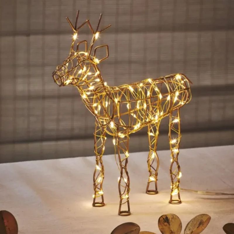 Light Style London Gold Wire Reindeer Light Large BO-WRD90GL lit