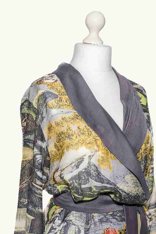 One Hundred Stars Atlas Dressing Gown detail