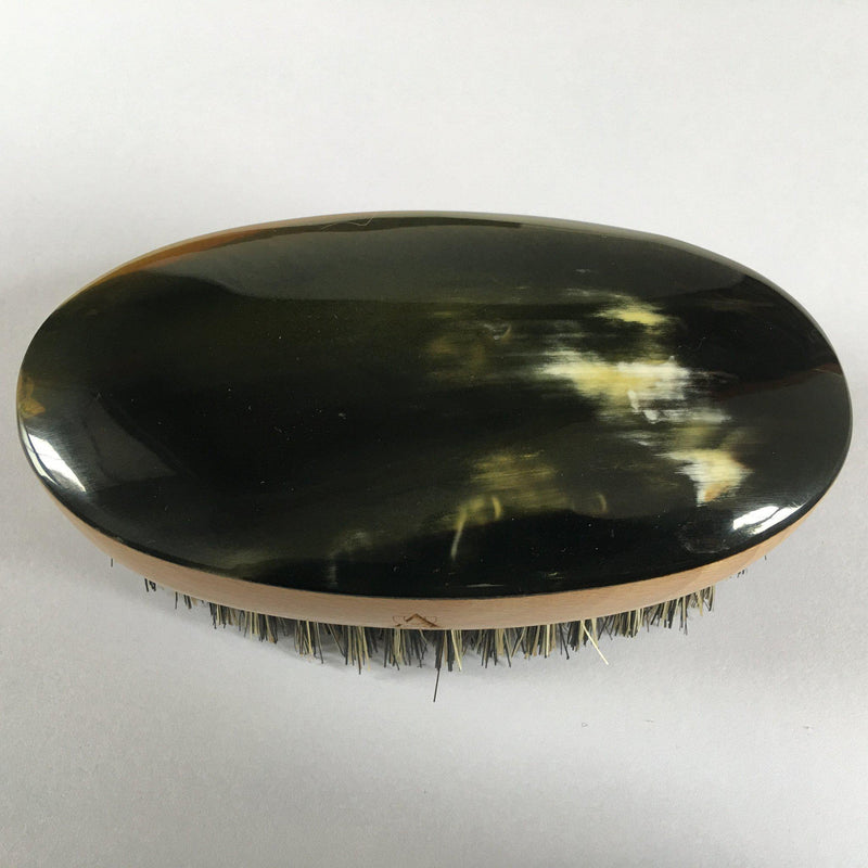 Oval oxhorn hairbrush