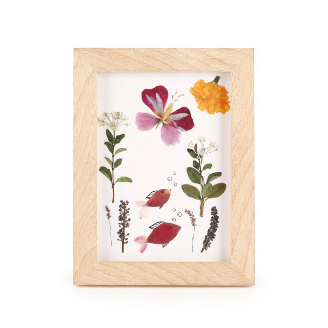 Pressed Flower Frame HB02 with flowers and drawings