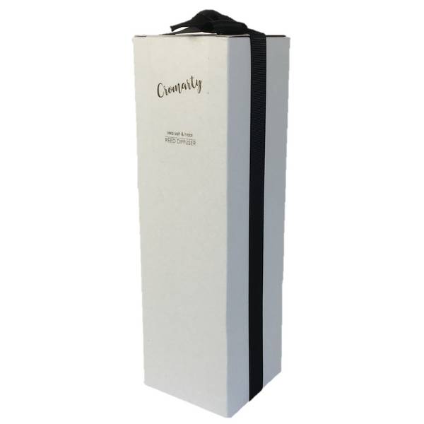 Old School Beauly Reed Diffuser - Cromarty 100ml angled front