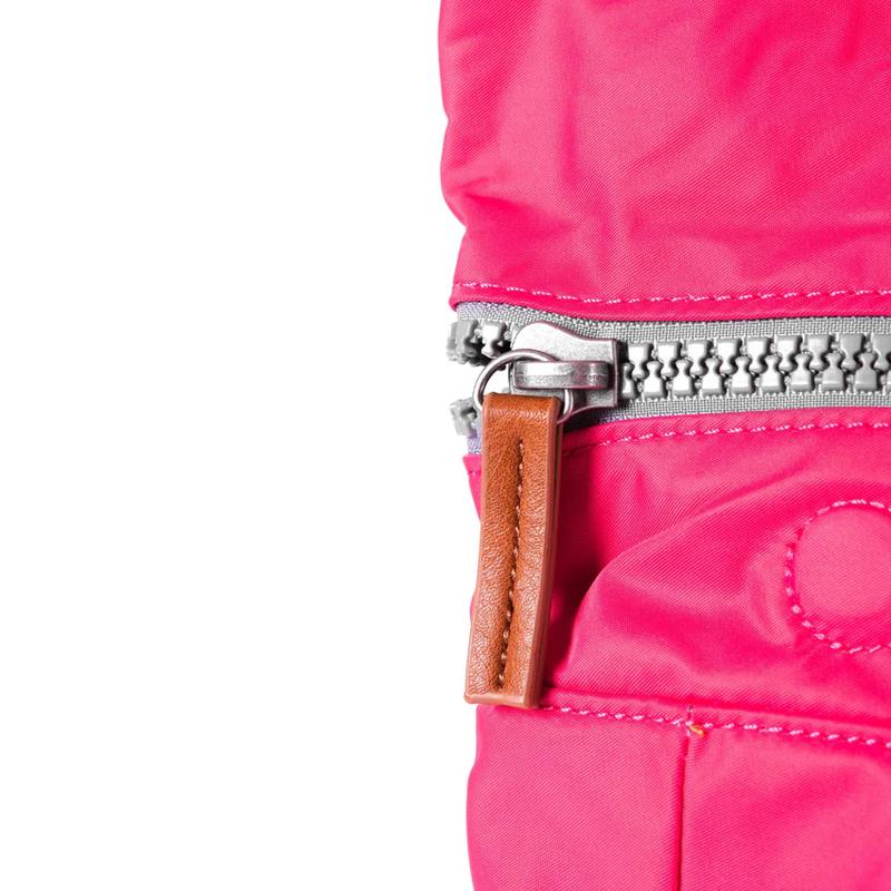 Roka Backpack Canfield B Sustainable Raspberry Medium zip detail