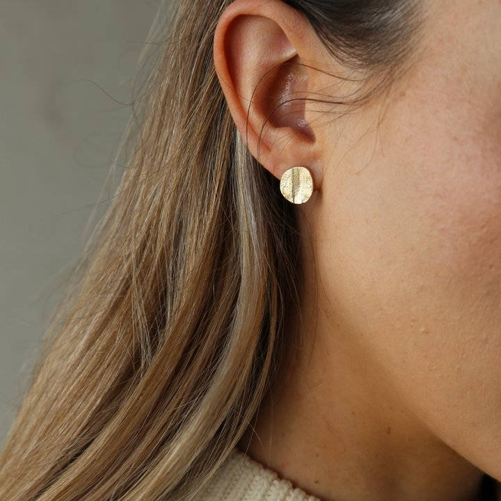 Tutti & Co Frost Earrings Gold Plate EA426G on model