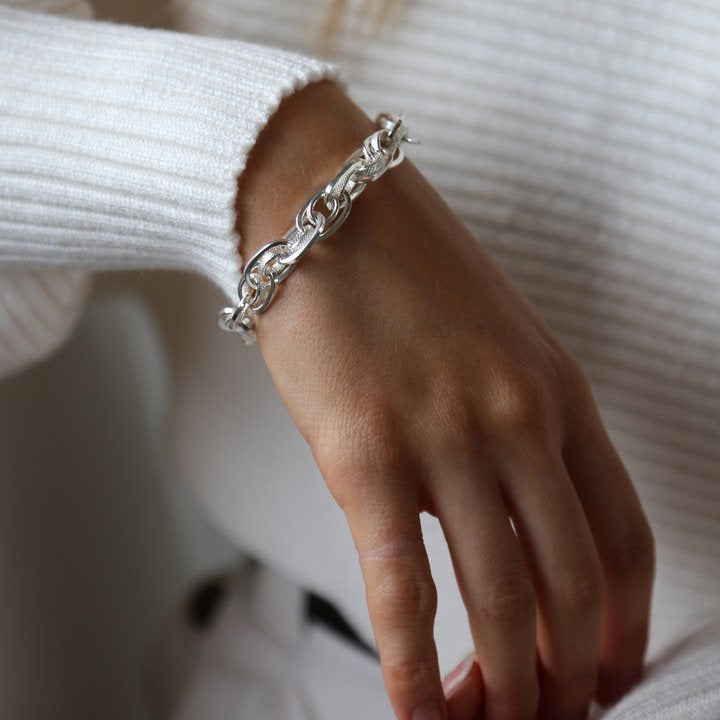 Tutti & Co Ria Bracelet Silver Plate BR523S on model