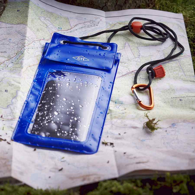 Waterproof Phone Case GEN381 in use